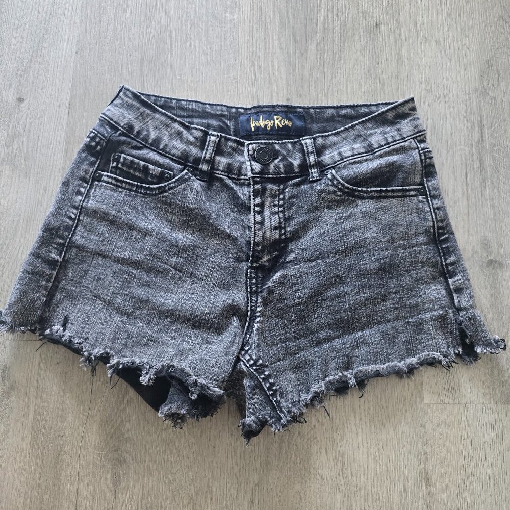 Indigo Rein Size 3 25 Women's Cut Off Shorts Black Distressed Acid Washed Jean